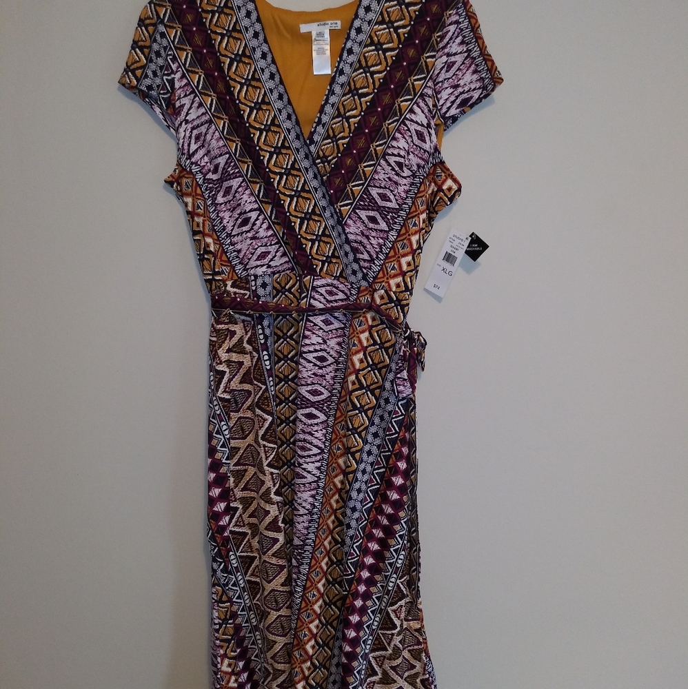 Studio 1 short sleeve wrap dress